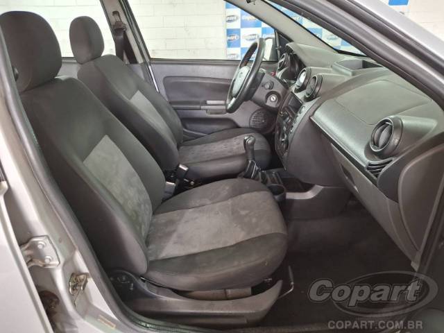 2013 FORD FIESTA 