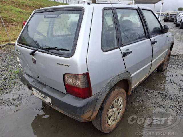 2013 FIAT UNO 
