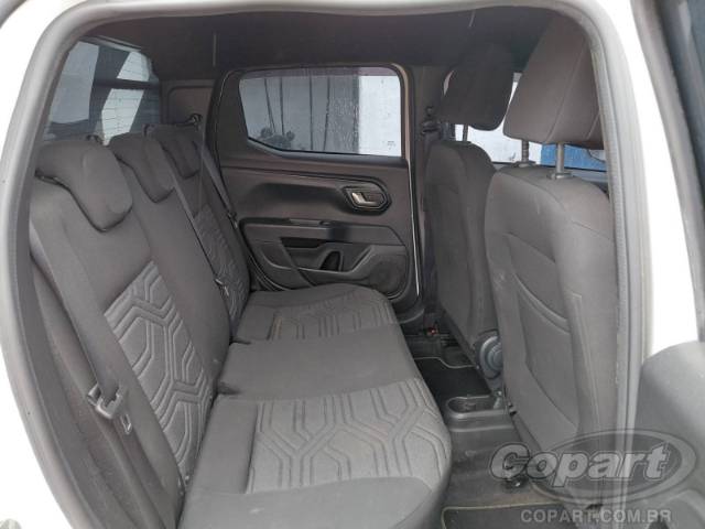 2025 FIAT STRADA CD 