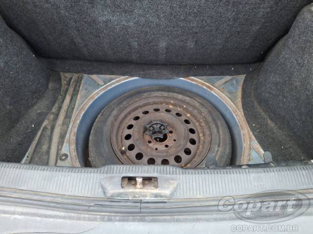 2001 VOLKSWAGEN GOL 