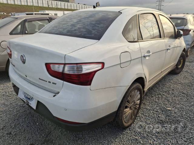 2013 FIAT GRAND SIENA 