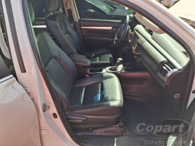 2022 TOYOTA HILUX CD 
