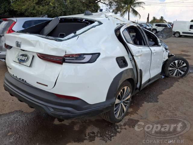 2026 FIAT FASTBACK 