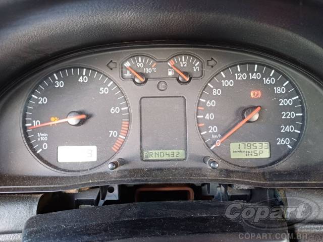1999 VOLKSWAGEN PASSAT 
