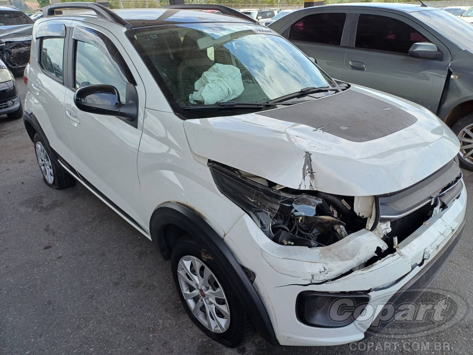 Veículo Fiat Mobi 2021 FIAT MOBI Trekking 1.0 Fire 2021 em leilão