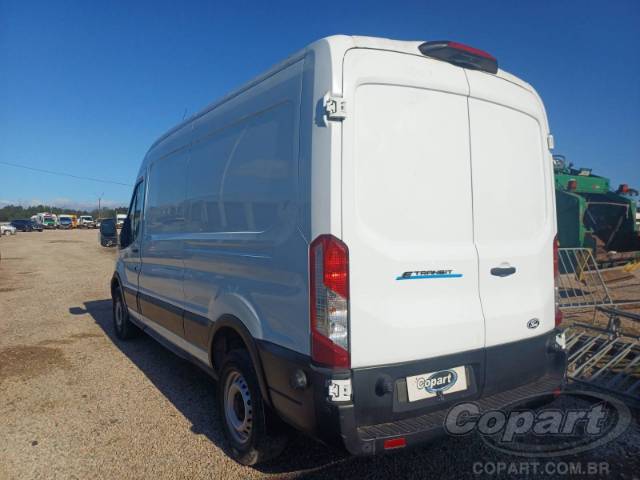 2025 FORD E-TRANSIT FURGAO 