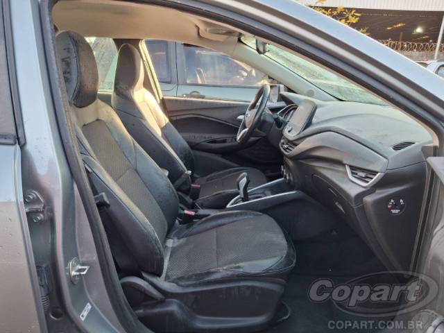 2025 CHEVROLET ONIX PLUS 