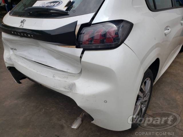 2022 PEUGEOT 208 