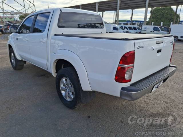 2015 TOYOTA HILUX CD 