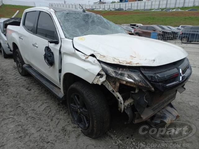 2022 MITSUBISHI L200 TRITON 