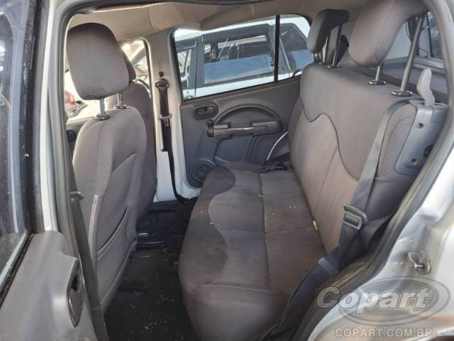 2014 FIAT UNO 