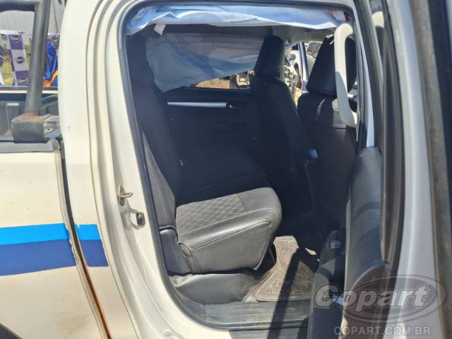 2024 TOYOTA HILUX CD 