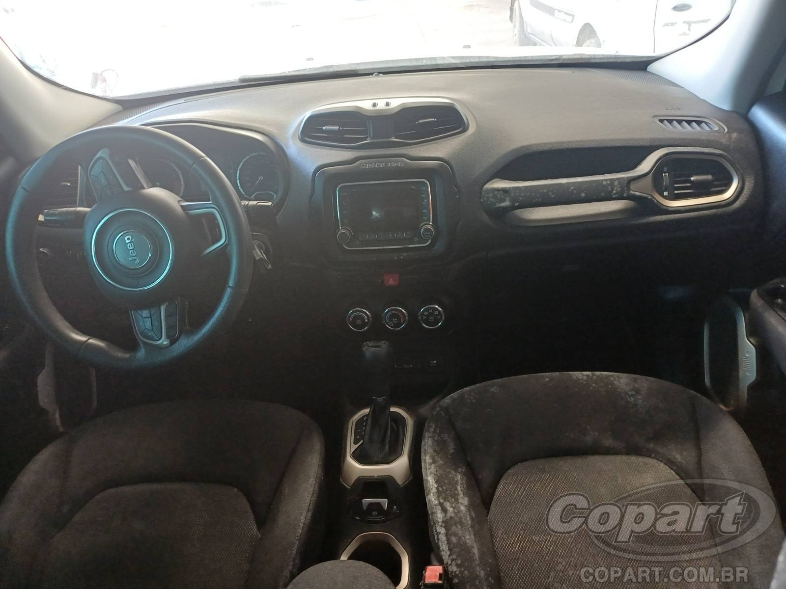 Foto 9 de 10: 2016 JEEP RENEGADE