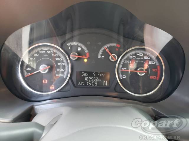 2016 FIAT GRAND SIENA 