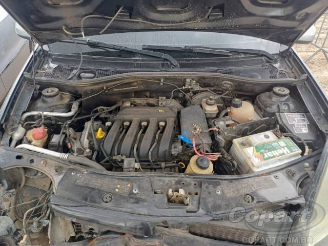 2011 RENAULT SANDERO 