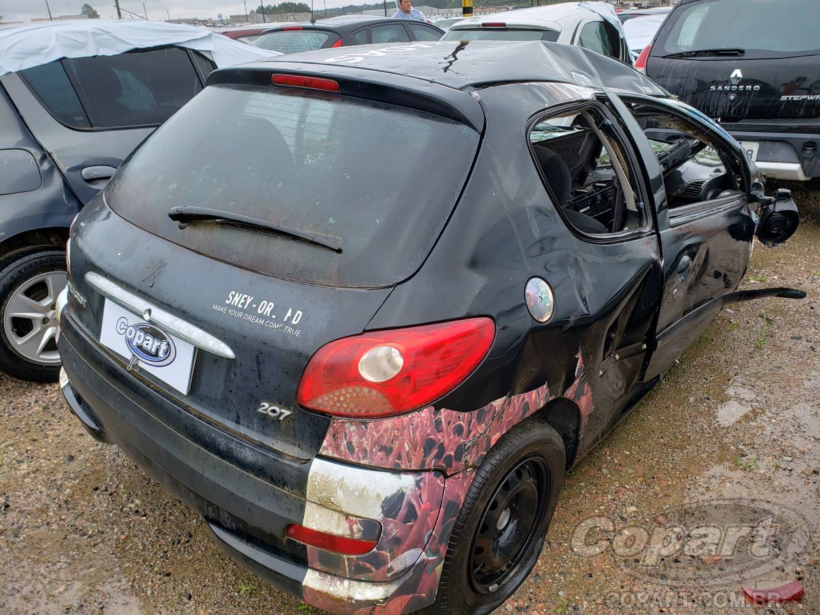 Foto 4: 2010 PEUGEOT 207