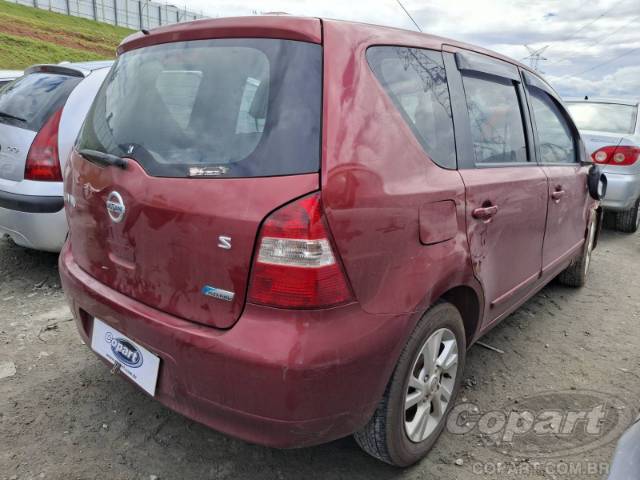 2013 NISSAN LIVINA 