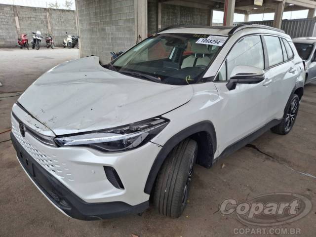 2026 TOYOTA COROLLA CROSS 