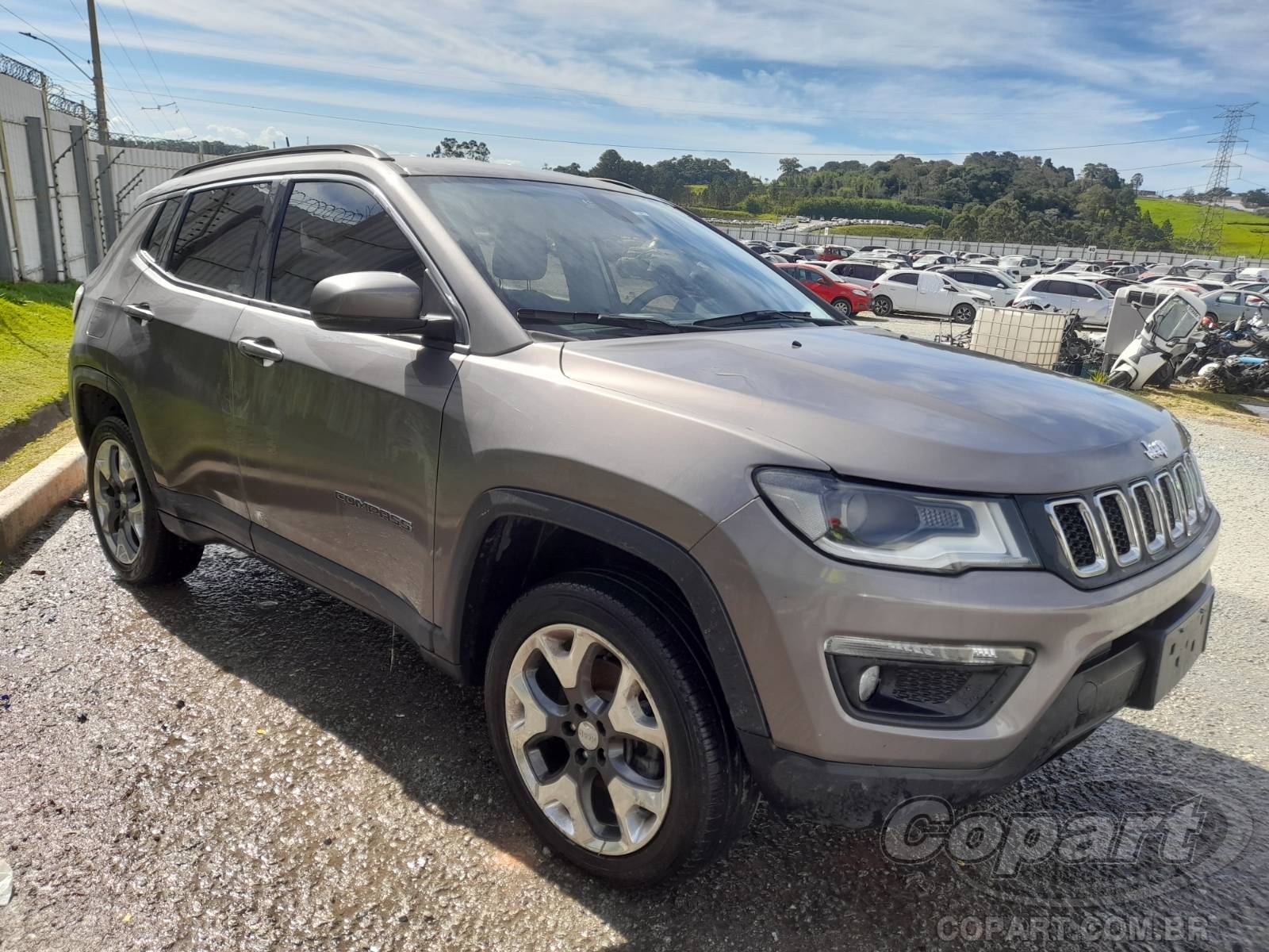 Veículo Jeep Compass Jeep Compass Longitude 2.0 MultiJet Turbo 2019 Enchente Médio 2019 em leilão