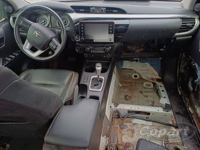 2022 TOYOTA HILUX CD 