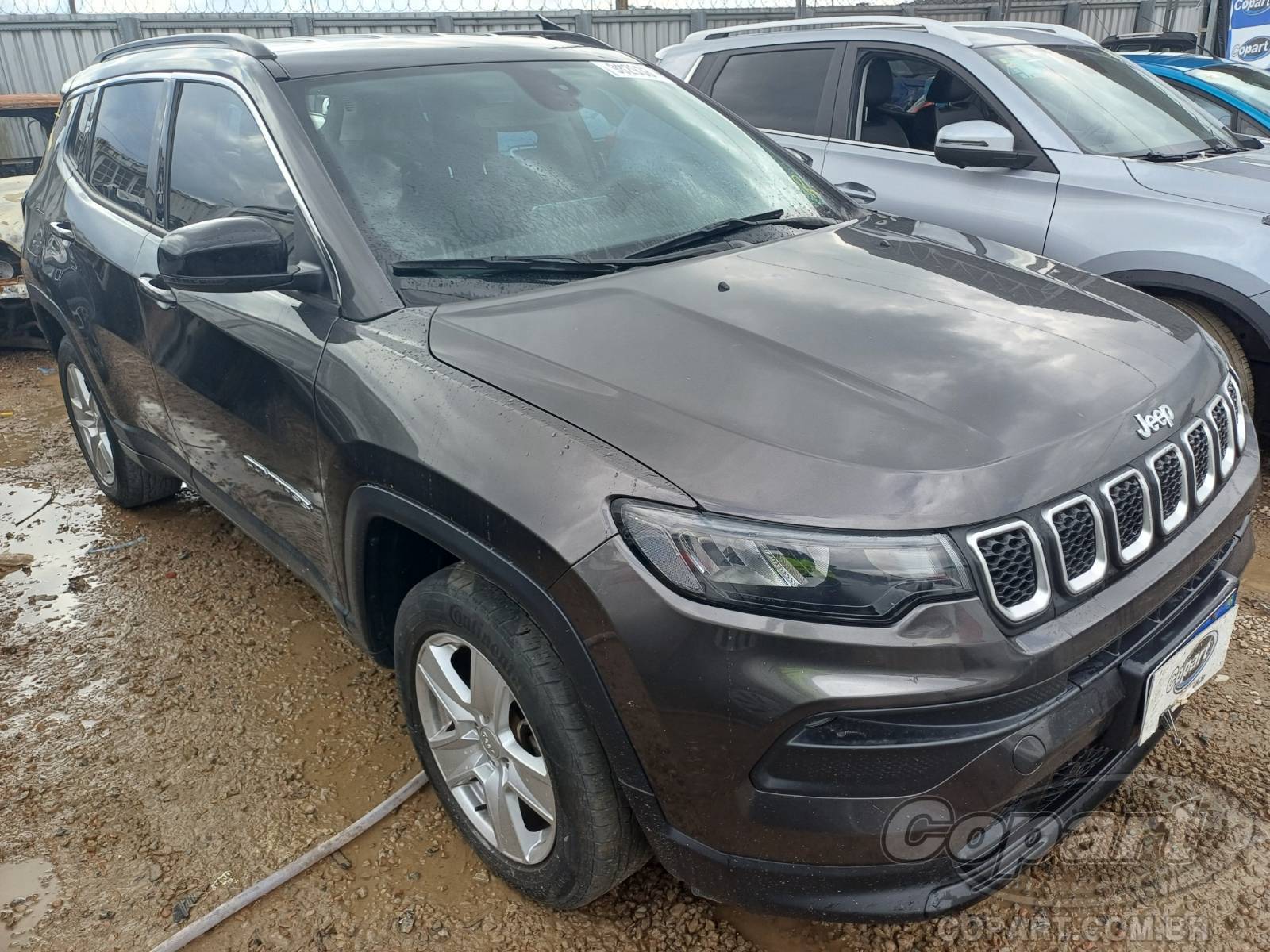Jeep Compass Sport T270 1.3 16V GSE Turbo 2022 Médio Dano