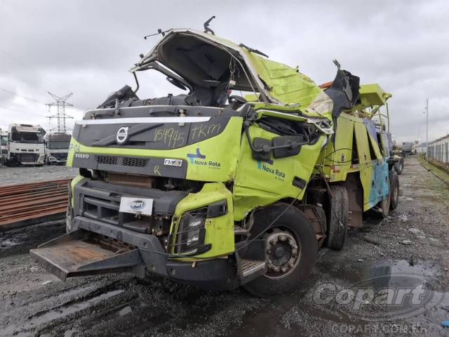 2021 VOLVO FMX 
