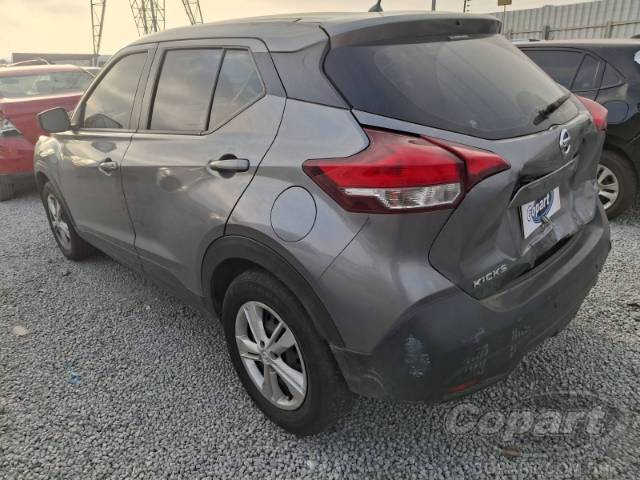 2021 NISSAN KICKS 