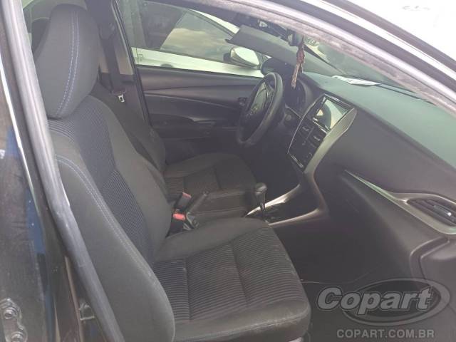2019 TOYOTA YARIS SEDA 