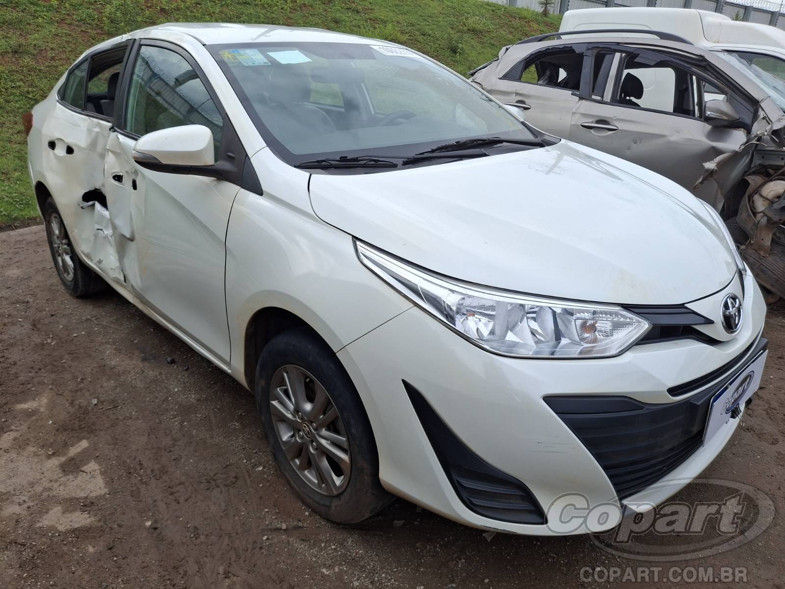 Veículo Toyota Yaris 2020 TOYOTA YARIS SEDA XL Plus Connect CVT 1.5 16V DUAL VVT-i 2020 em leilão