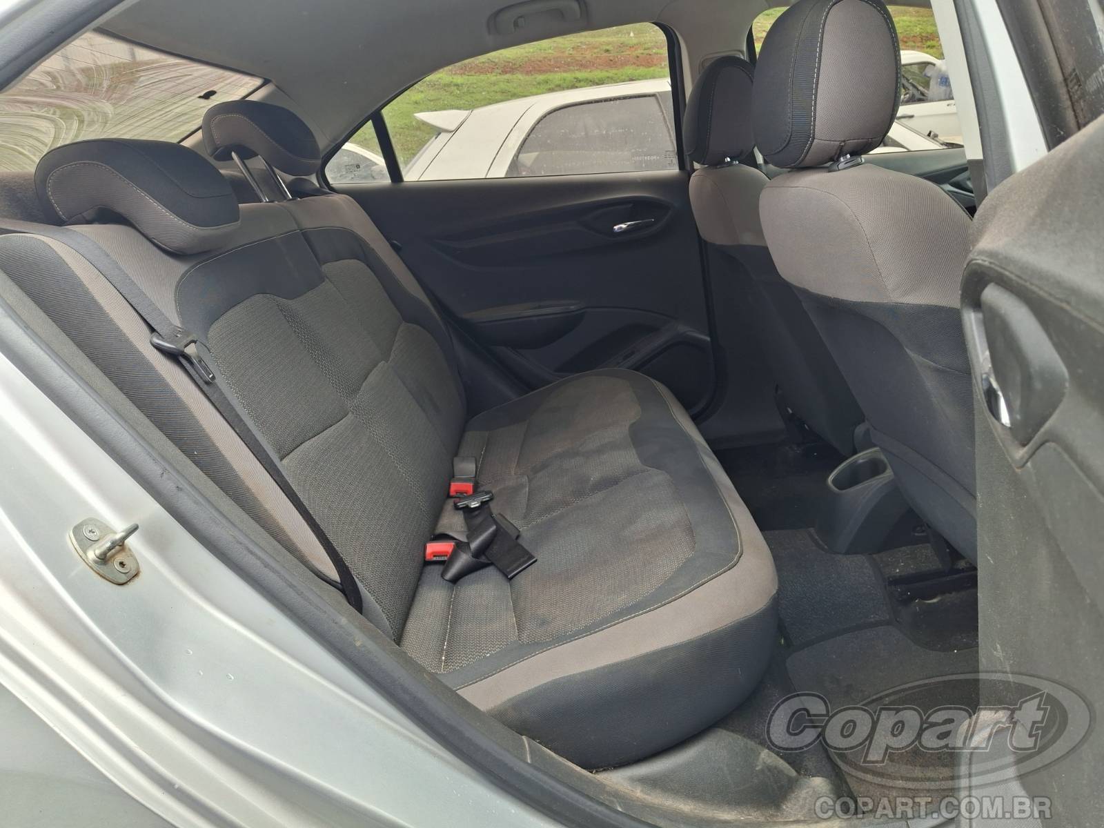 Foto 6 de 11: 2015 CHEVROLET PRISMA