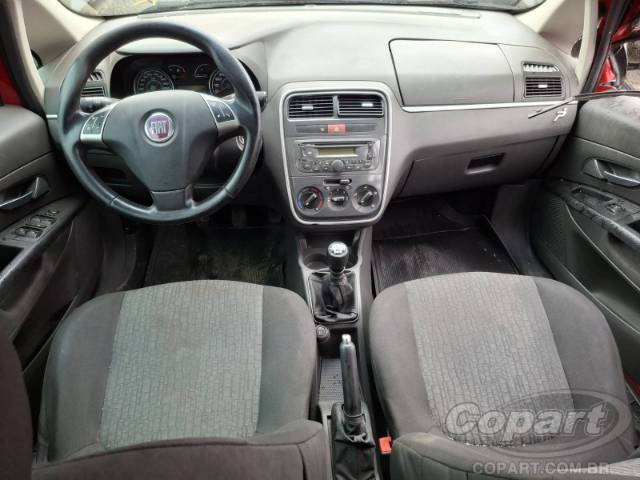 2011 FIAT PUNTO 