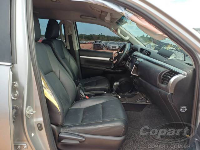 2021 TOYOTA HILUX CD 