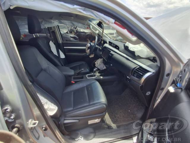 2025 TOYOTA HILUX CD 