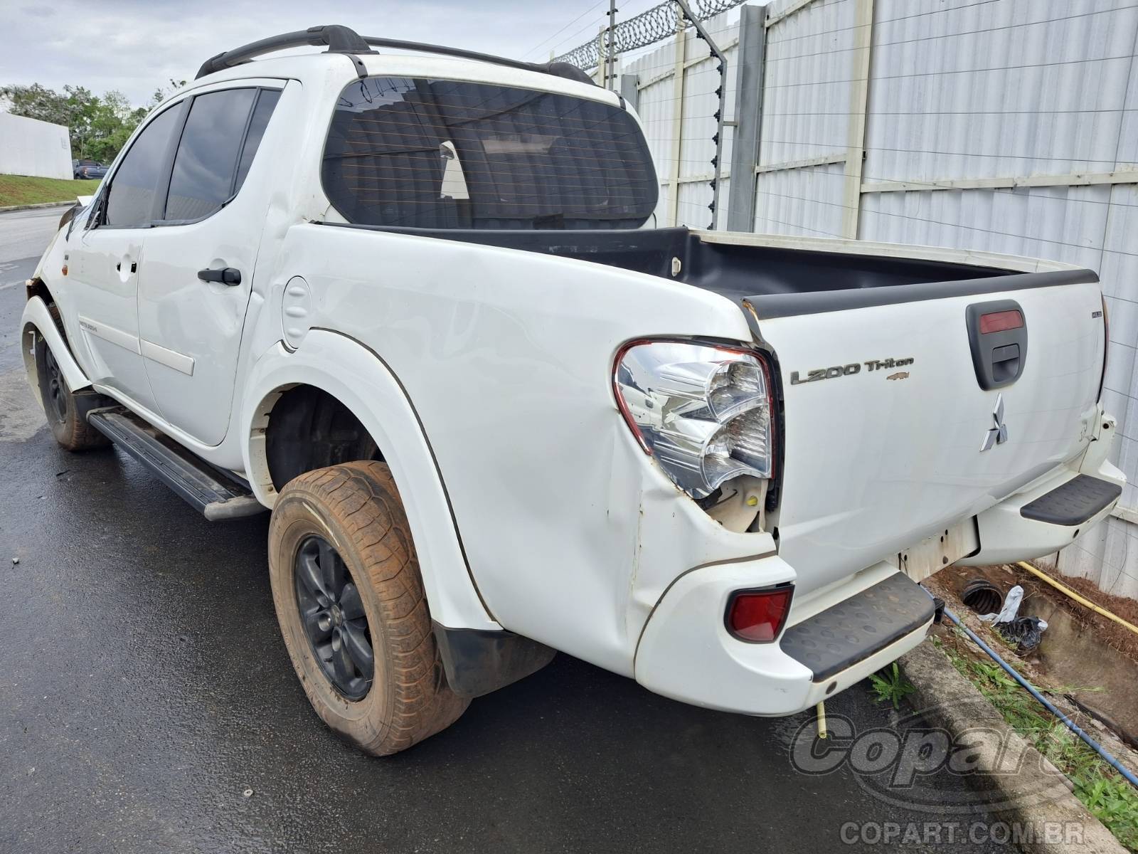 Foto 3: 2015 MITSUBISHI L200 TRITON