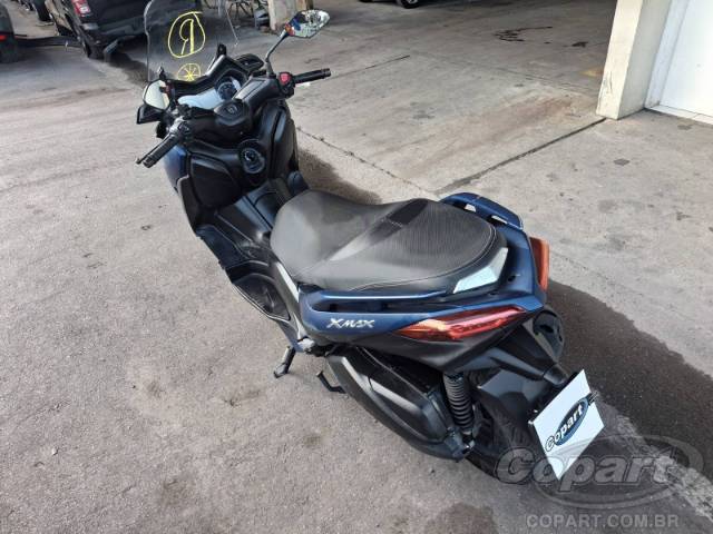2021 YAMAHA XMAX 