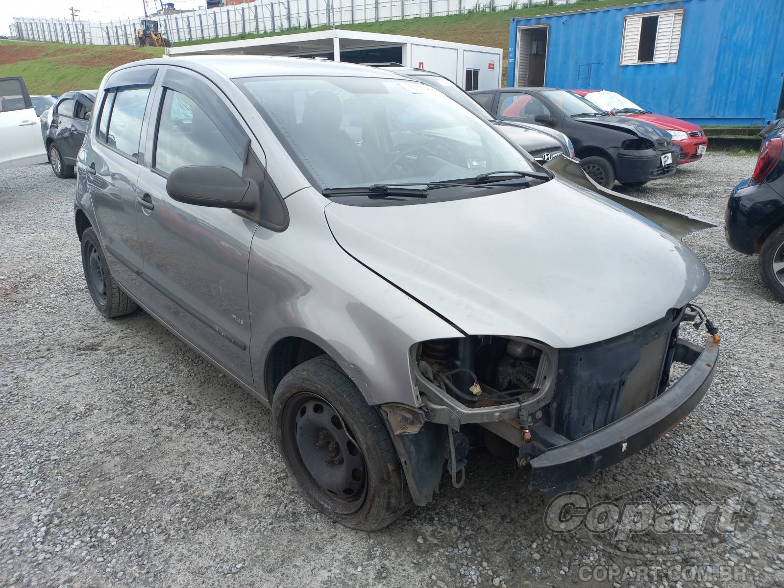 Veículo VW - VolksWagen Fox 2006 VOLKSWAGEN FOX PLUS 1.6 TOTAL FLEX Colisão 2006 em leilão
