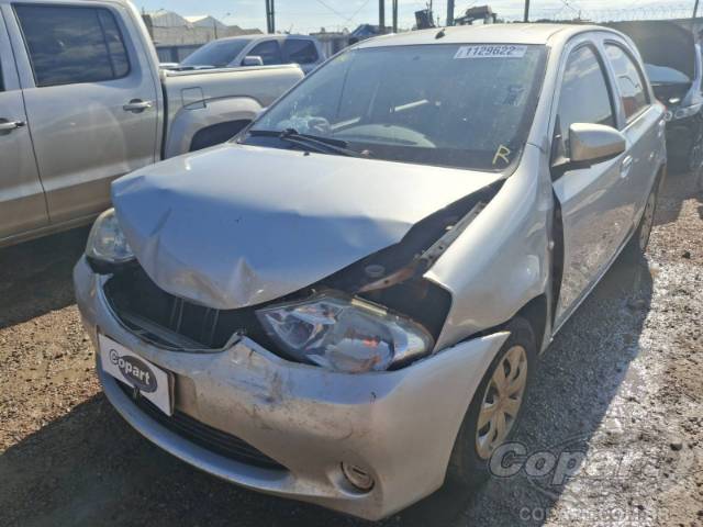 2015 TOYOTA ETIOS 