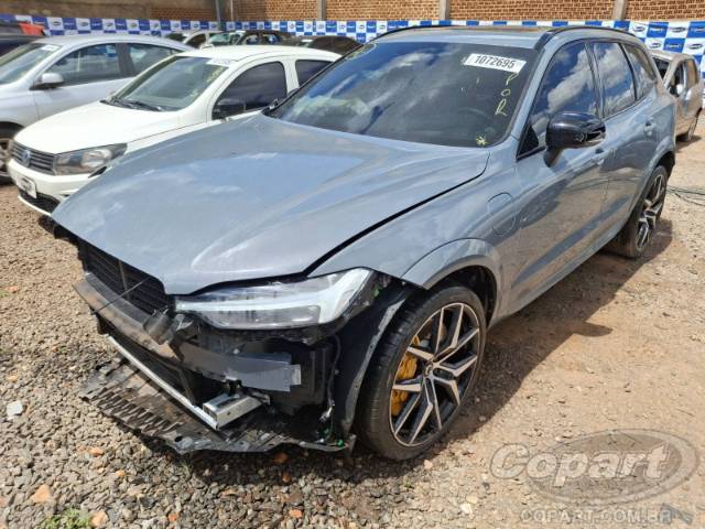 2024 VOLVO XC60 