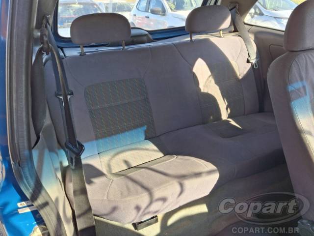 2001 CHEVROLET CELTA 