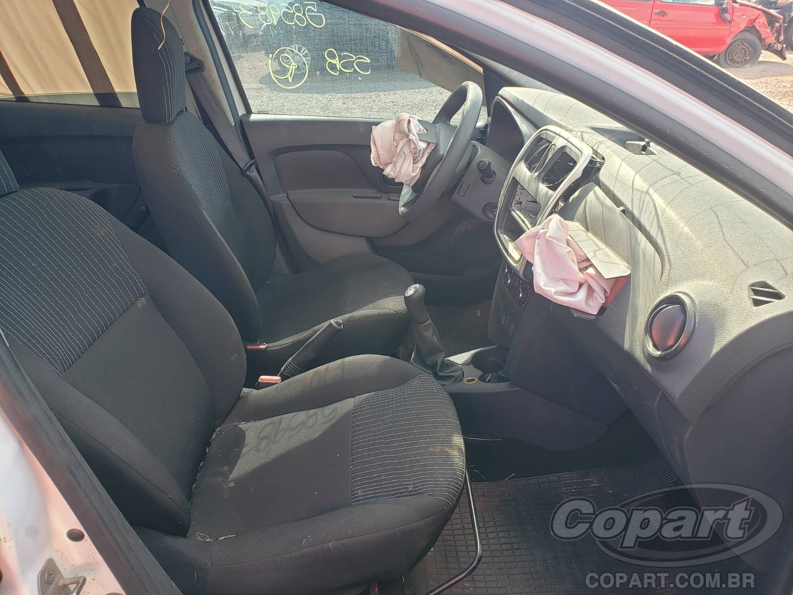 Foto 5: 2019 RENAULT SANDERO