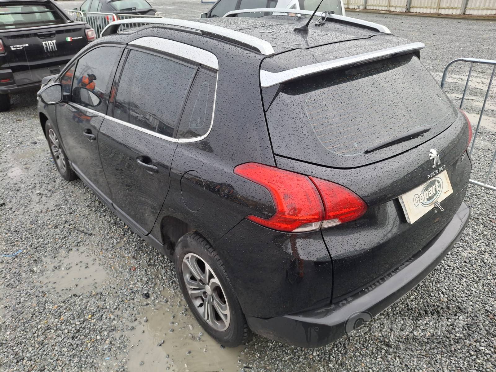 2017 PEUGEOT 2008 — foto 3 de 14
