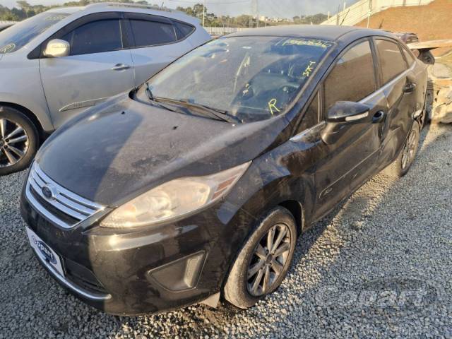 2011 FORD FIESTA SEDAN 