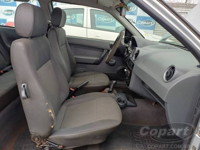 2013 VOLKSWAGEN GOL 