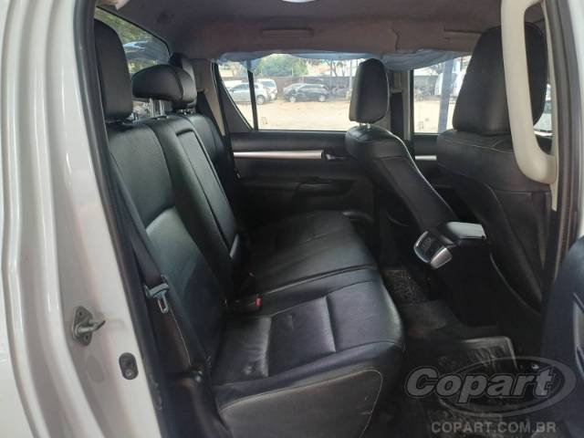 2023 TOYOTA HILUX CD 