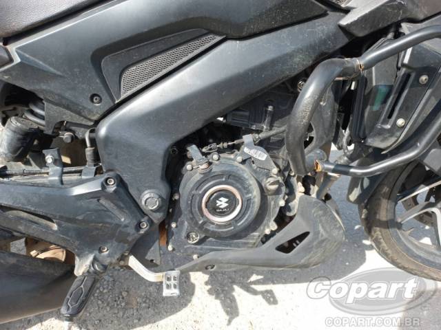 2024 BAJAJ DOMINAR 