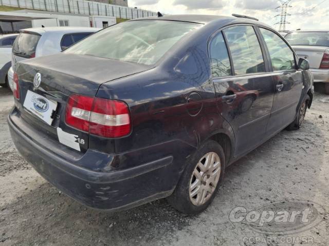 2005 VOLKSWAGEN POLO SEDAN 