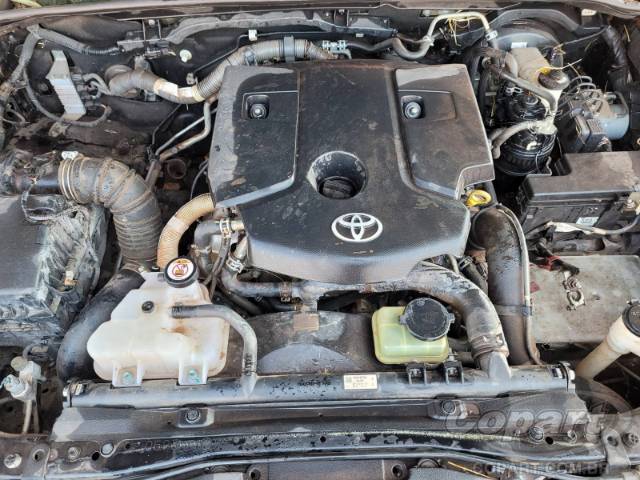 2019 TOYOTA HILUX CD 