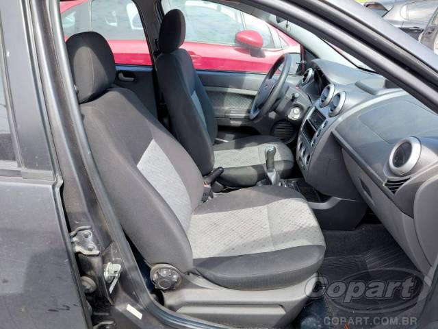 2013 FORD FIESTA 