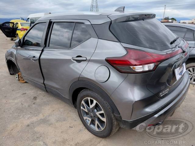 2024 NISSAN KICKS 