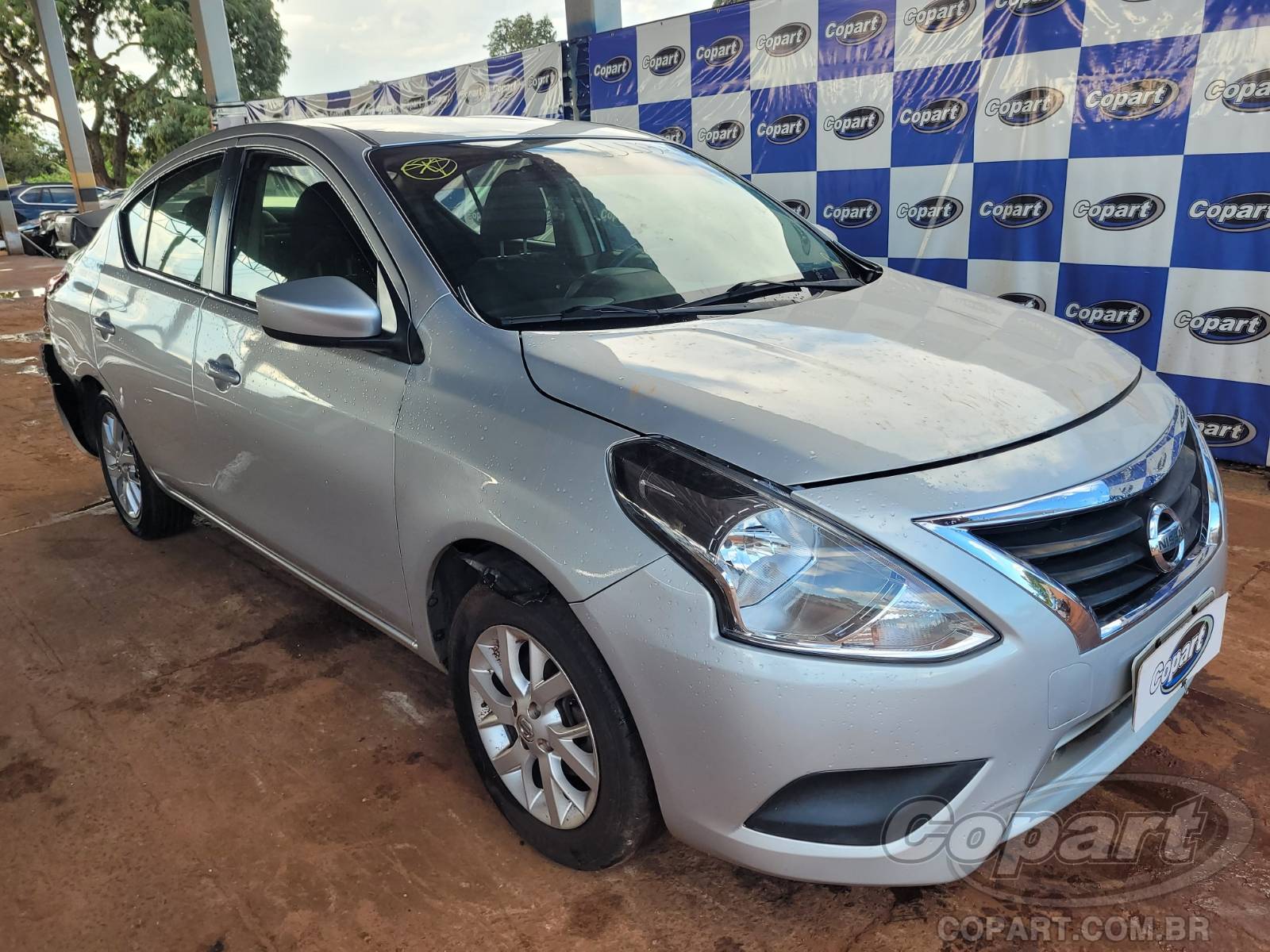 Veículo Nissan Versa Nissan Versa SV 1.6 16V 2016 2016 em leilão